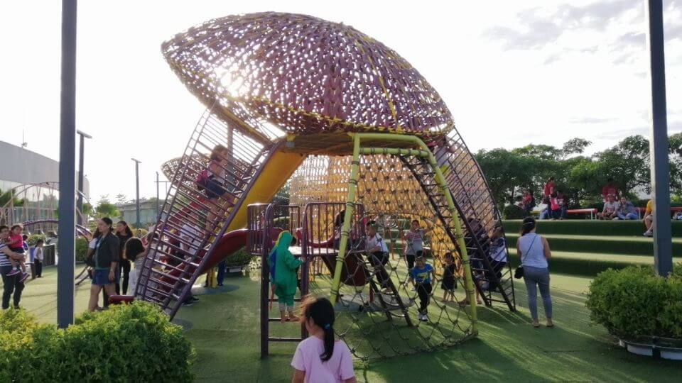 Things to do in Cebu City with kids-Skypark playground SM seaside mall