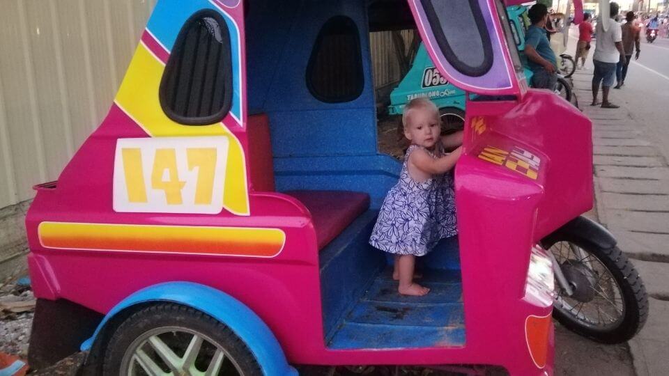 slow travel lifestyle-local Philippines transport-Romy playing