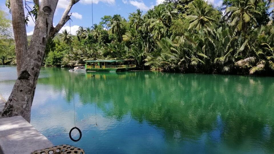 Things to do in Bohol with kids-Loboc river town