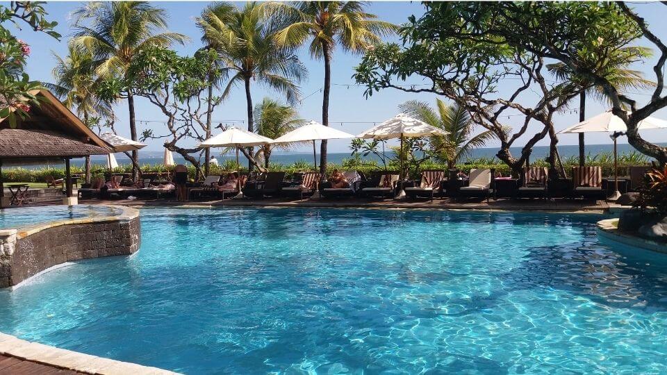 Hang out at a beach club in Bali-Grand Balisani Suites