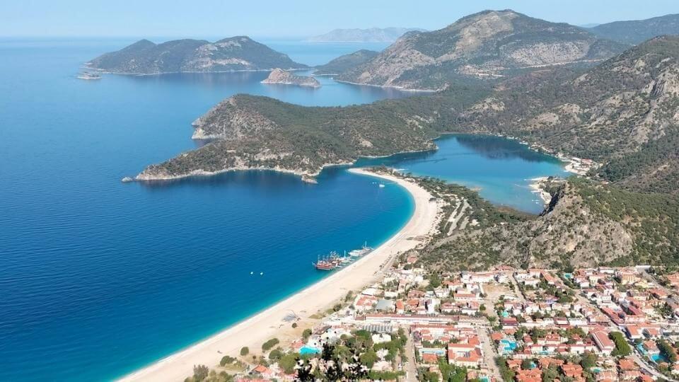View looking down to the blue waters and Oludeniz beach from the first part of the Lycian way (Likya Yolu), Ovacik to Faralya