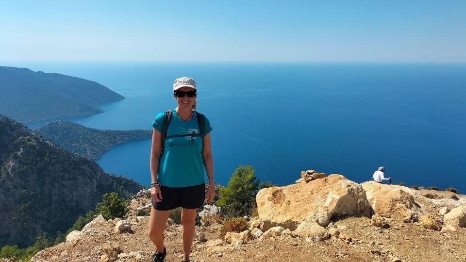 Elly on a hilltop along the Lycian way, not far after Alinca on the Alinca-Bel stage