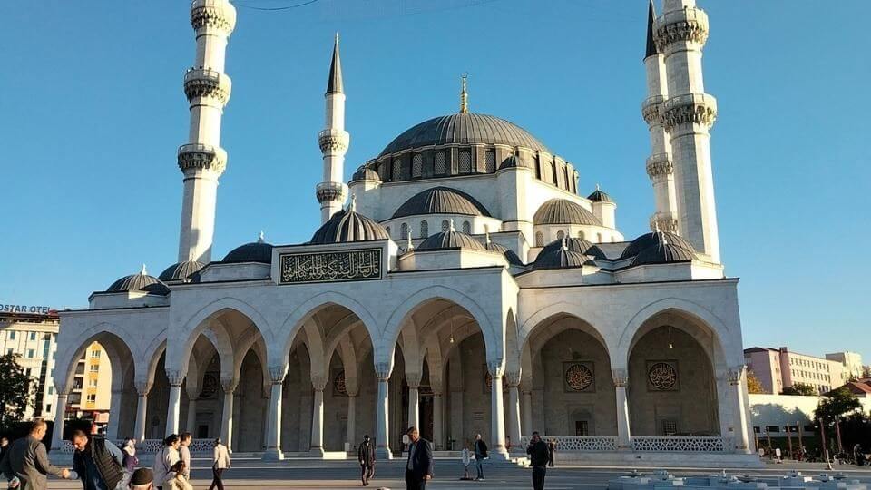 A beautiful mosque in central Ankara