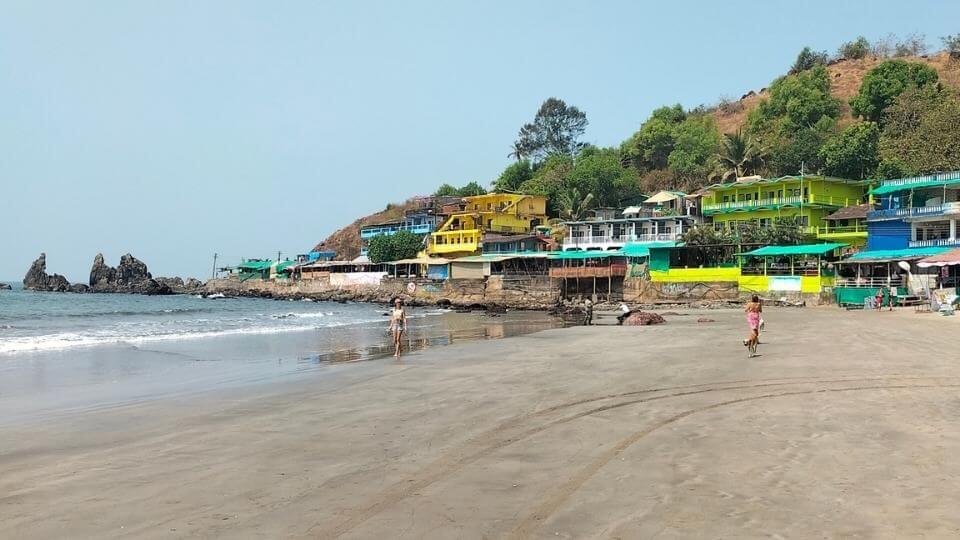 Arambol is one of the best beaches in North Goa with a surf school in its center