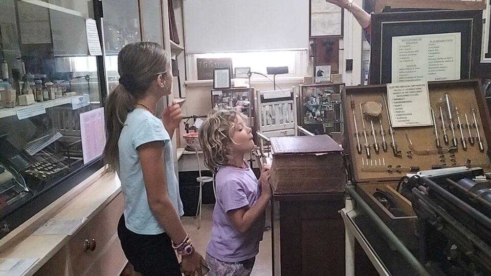 Ayla and Romy in the Childers Pharmaceutical Museum.