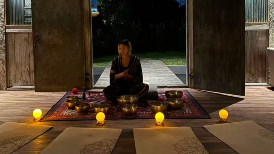The whole family can experience a sound healing session with singing bowls on the first evening of your holistic family retreat in Canggu, Bali.